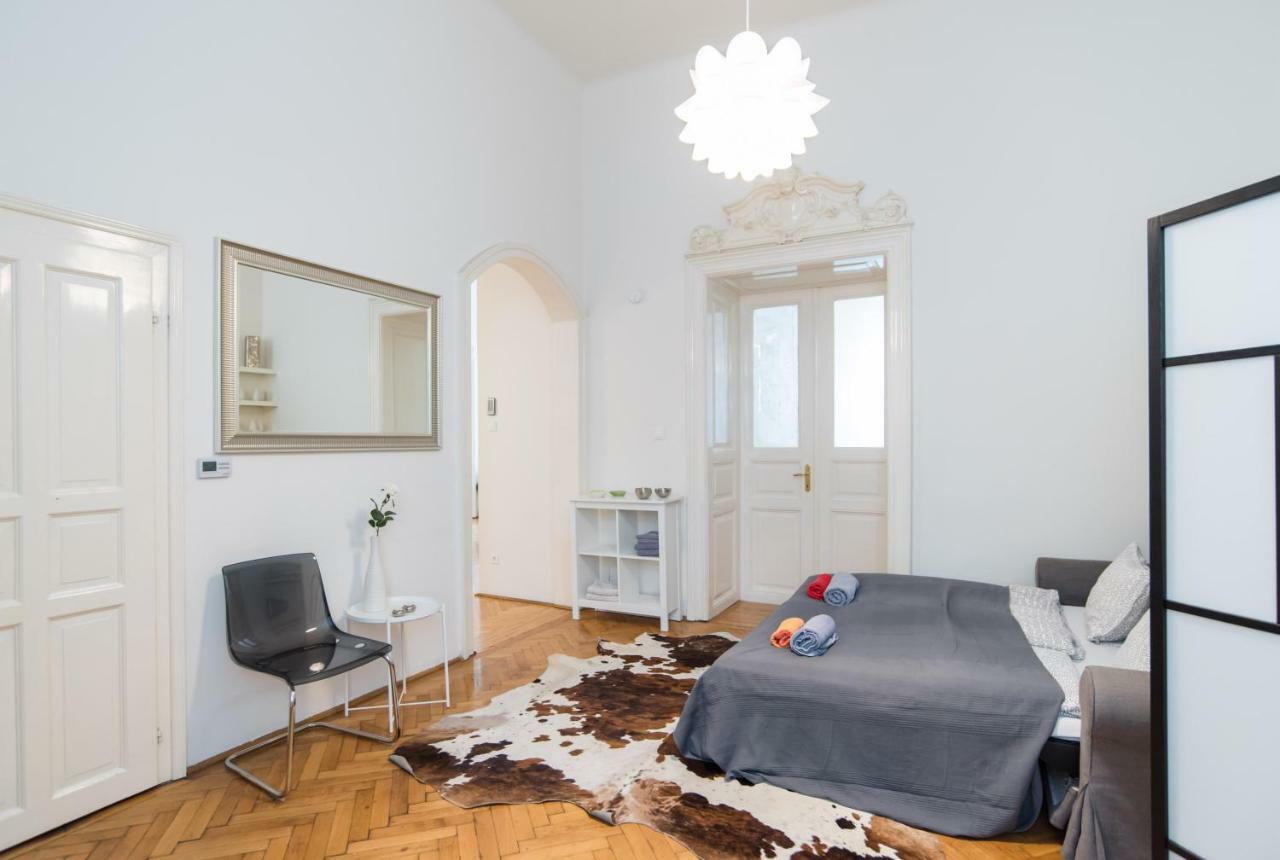 Broadway Apartment بودابست المظهر الخارجي الصورة